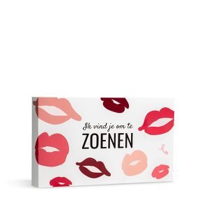 Lipbalm met kaart ‘Ik vind je om te zoenen’