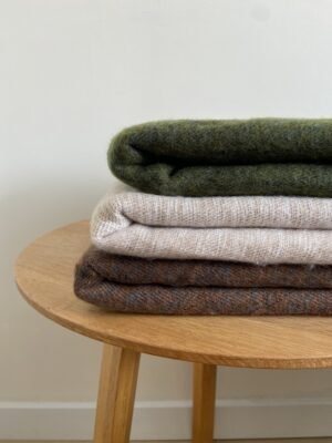 Nura Wool plaid van Yak wol